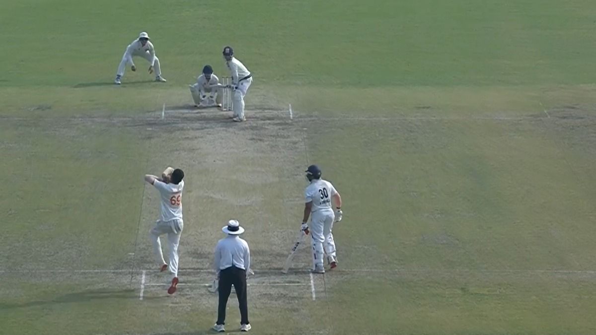 Ranji Trophy 2025-26: Historic Jammu and Kashmir win on the cards as Delhi struggle on crumbling Feroz Shah Kotla pitch IN Pic: Delhi vs Jammu & Kashmir Ranji clash at Arun Jaitley Stadium