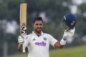 'He looks to have the best technique...': Ex-India wicketkeeper backs Dhruv Jurel to feature in South Africa Tests, wants him to bat on this spot SportsTak
