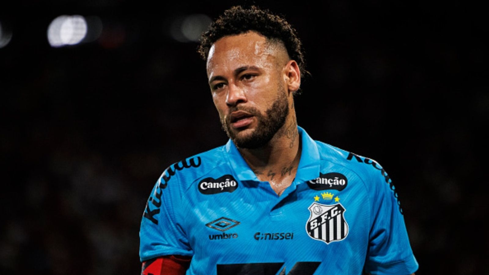 WATCH: Neymar left frustrated after teammates overlook his on-field instructions WATCH: Neymar left frustrated after teammates overlook his on-field instructions