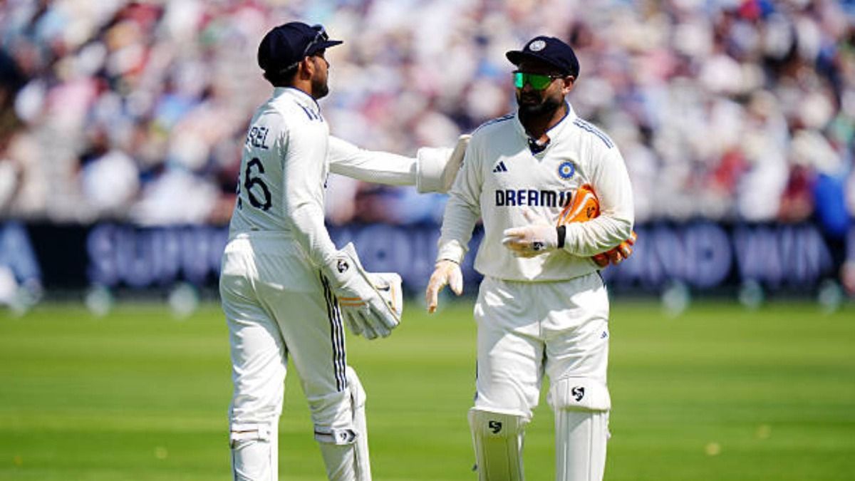 India's Rishabh Pant leaves the field after injuring his finger and is replaced by Dhruv Jurel during day one of the Third Rothesay Men's Test at Lord's, London India's Rishabh Pant leaves the field after injuring his finger and is replaced by Dhruv Jurel during day one of the Third Rothesay Men's Test at Lord's, London