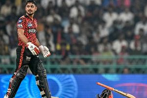 Sunrisers Hyderabad's cryptic post clears air on Ishan Kishan's future ahead of IPL 2026 SportsTak