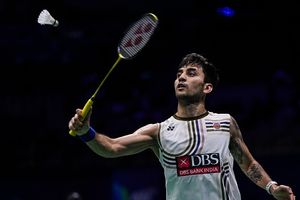 Japan Masters 2025: Lakshya Sen upsets world no. 9 Loh Kean Yew to secure semifinal spot with impressive all-round performance SportsTak