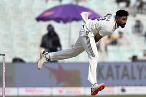 'That is exactly the spell you don't want...': Ravichandran Ashwin slams Mohammed Siraj for disappointing first spell vs South Africa SportsTak