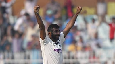 Jasprit Bumrah scripts history, becomes first pacer in 17 years to achieve this rare feat with stunning 5-fer vs South Africa SportsTak