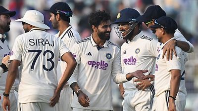 IND vs SA: Jadeja's wizardry leaves South Africa teetering at 93/7 after India skittled out for 189 as 15 wickets tumble on action-packed Day 2 India's Ravindra Jadeja (2R) celebrates with his teammates in this frame
