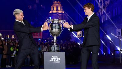 Carlos Alcaraz shares his expectations for Italian crowd ahead of Jannik Sinner matchup Carlos Alcaraz shares his expectations for Italian crowd ahead of Jannik Sinner matchup