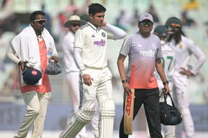 'He is currently under observation in the hospital': BCCI gives major update on captain Shubman Gill on Day 3 of Kolkata Test SportsTak