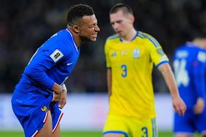 Former PSG star accuses Kylian Mbappe of FAKING injuries at France national team SportsTak