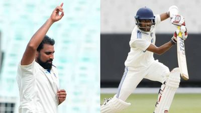Ranji Trophy: Mohammed Shami's fiery spell, Abhimanyu Easwaran's robust fifty helps Bengal take 67-run lead over Assam on Day 2 SportsTak