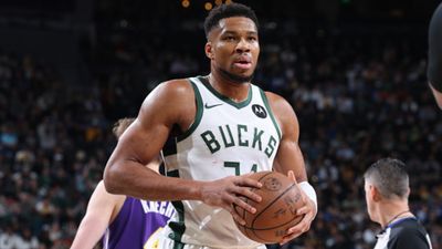 Milwaukee Bucks Injury Report: Know playing status of Giannis Antetokounmpo & others Milwaukee Bucks Injury Report: Know playing status of Giannis Antetokounmpo & others