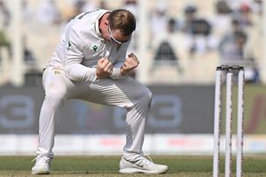 'The Indian media said this game was done and dusted': South Africa's Kolkata hero Simon Harmer recounts 2016 trip to Mumbai that changed his life SportsTak