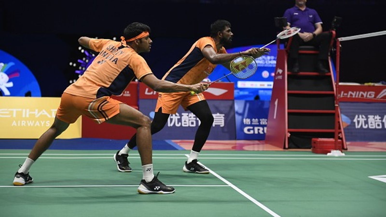 Satwiksairaj Rankireddy and Chirag Shetty advance to Australian Open Super 500 second round after nail-biting win over Chinese Taipei pair Satwiksairaj Rankireddy and Chirag Shetty of India compete