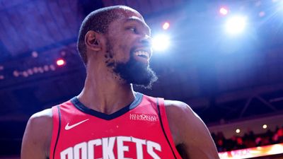 ‘Sorry MJ…’: Watch young fan girl makes Kevin Durant’s day, video goes viral Youmg fan girl makes Kevin Durant's day