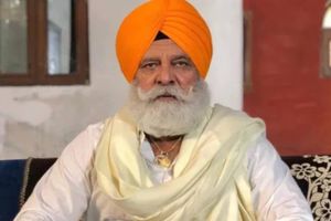 EXCLUSIVE | Yograj Singh rubbishes reports claiming he wants to die, says 'Yuvraj sends me 50,000 every...' SportsTak