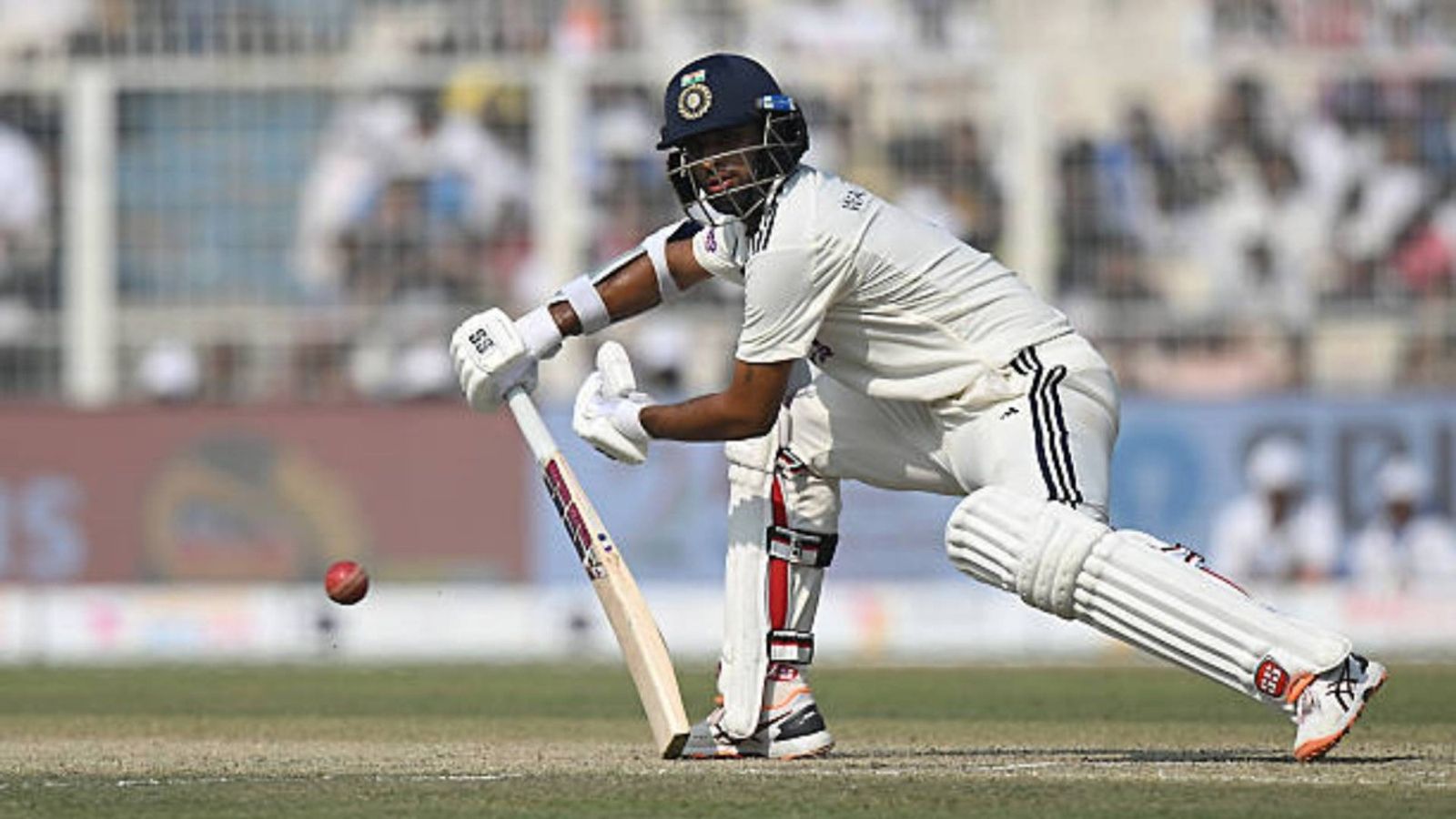 'He is as good as any batter...': India batting coach defends playing Washington Sundar on No.3 vs South Africa Washington Sundar in this frame
