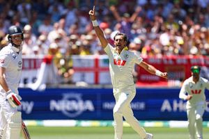 WATCH: Mitchell Starc continues remarkable first-over record, dismisses Zak Crawley for a duck to begin the Ashes in style SportsTak