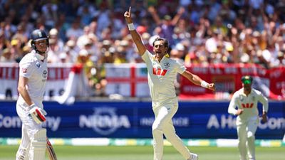 WATCH: Mitchell Starc continues remarkable first-over record, dismisses Zak Crawley for a duck to begin the Ashes in style SportsTak