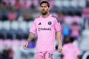 Female employee fired after filming Lionel Messi for her partner at Miami venue, her name is... SportsTak