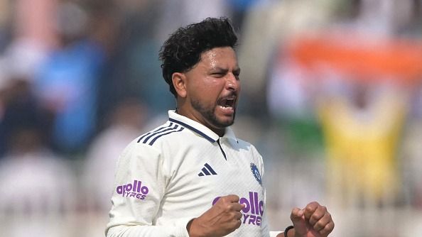  Kuldeep Yadav celebrates after taking the wicket of South Africa's Wiaan Mulder during the first day of the first Test cricket match between India and South Africa 