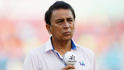 'Stop pointing fingers at Indian cricket...': Sunil Gavaskar calls out double standards after first Ashes Test concludes in 2 days SportsTak