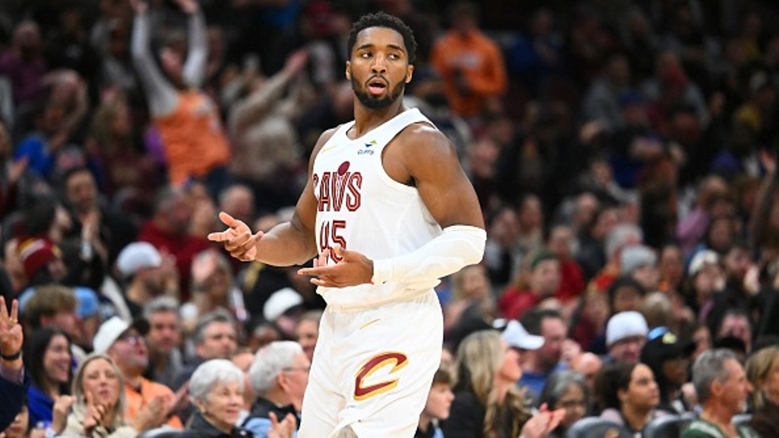 Donovan Mitchell backs Shedeur Sanders as Browns QB makes amazing NFL debut start Donovan Mitchell in the frame.