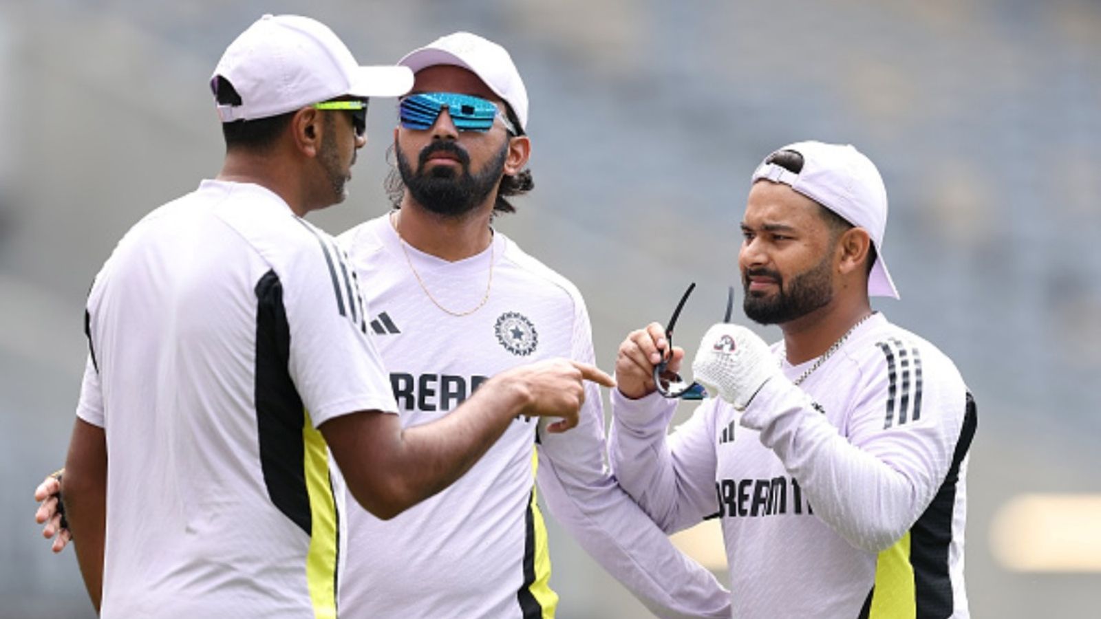 R Ashwin heartbroken to see Rishabh Pant-led Team India's 'body language' on Day 4, hopes for a 'bounce back' in run chase Rishabh Pant talks with Ravichandran Ashwin and KL Rahul during an India Test Squad training session at Optus Stadium on November 19, 2024 in Perth, Australia.