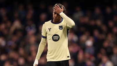 Chelsea fans mock Lamine Yamal in dominant 3-0 in over Barcelona SportsTak