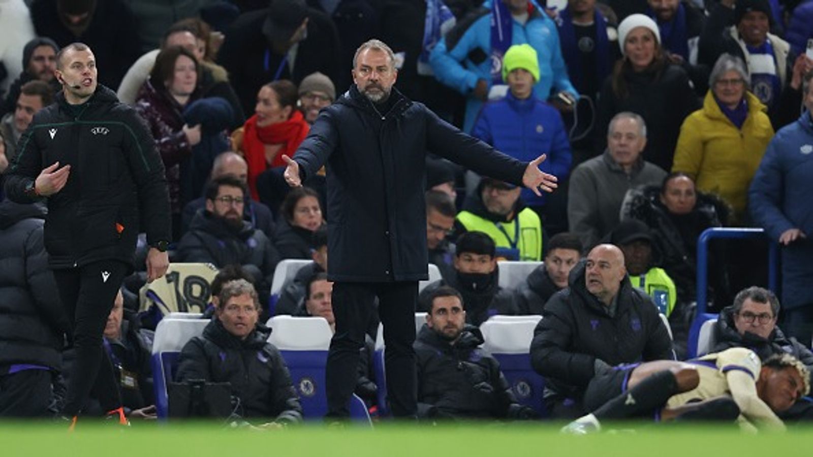 Alaves player issues warning to Barcelona ahead of League game, says 'we've seen where they struggle' Alaves player issues warning to Barcelona ahead of League game, says 'we've seen where they struggle'