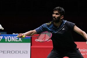 Syed Modi International: Kidambi Srikanth storms into final, dazzling duo of Treesa-Gayatri move into summit clash SportsTak