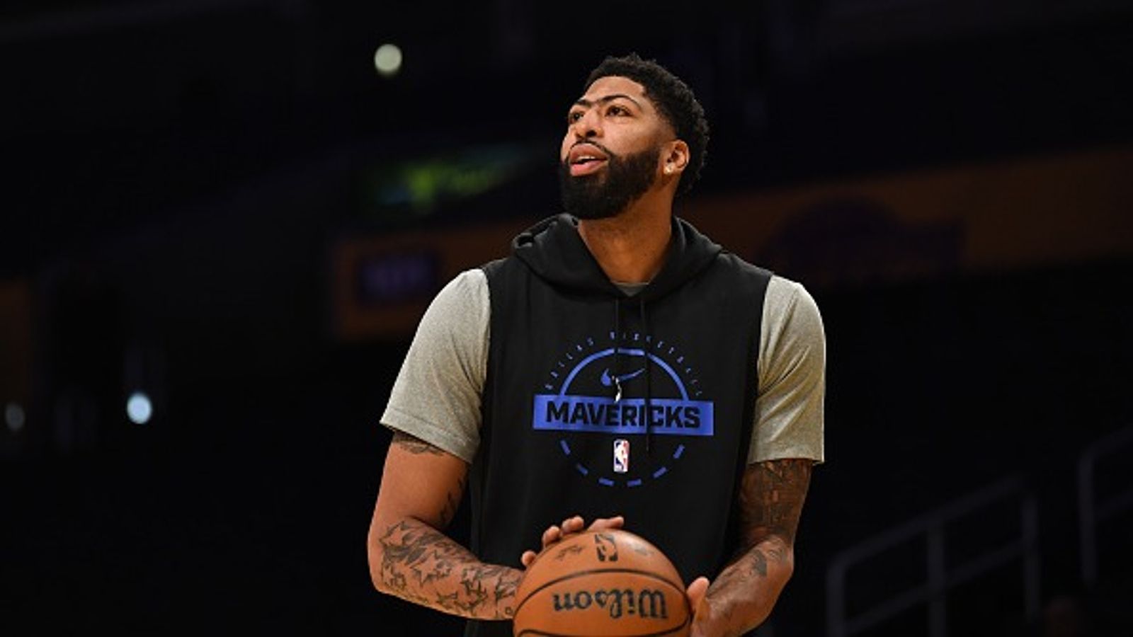 Dallas Mavericks injury report: Big news on Anthony Davis and Cooper Flagg's status Anthony Davis in the frame.
