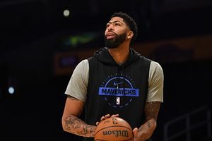 Dallas Mavericks injury report: Big news on Anthony Davis and Cooper Flagg's status SportsTak