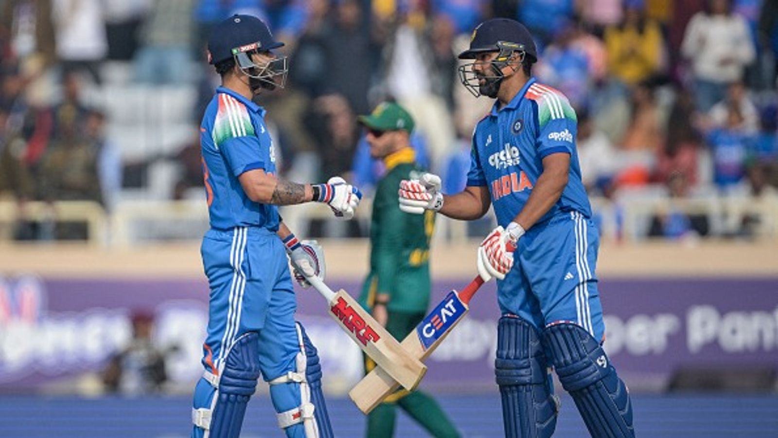 IND vs SA: Virat Kohli-Rohit Sharma bust Sachin Tendulkar-Rahul Dravid's towering record in 1st ODI against South Africa IND vs SA: Virat Kohli-Rohit Sharma bust Sachin Tendulkar-Rahul Dravid's towering record in 1st ODI against South Africa