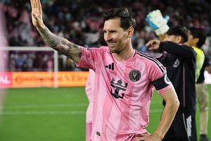 Lionel Messi creates another record, surpasses Ferenc Puskas' record to become... SportsTak