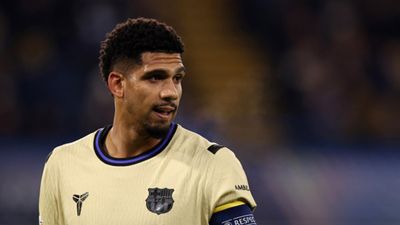 Barcelona makes firm call on Ronald Araujo after special request Barcelona makes firm call on Ronald Araujo after special request