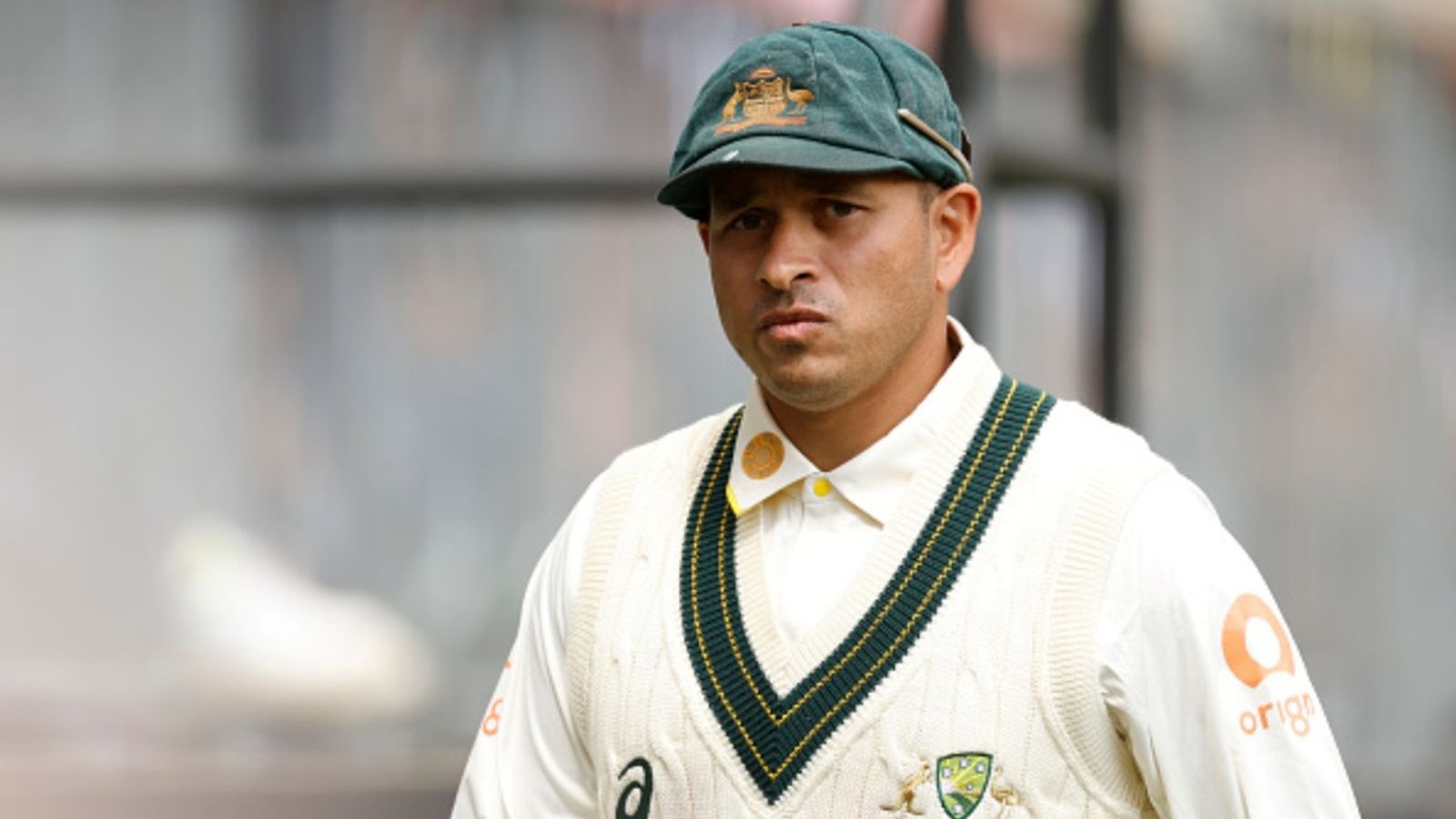 Usman Khawaja ruled out of pink-ball Test due to back injury, decision taken after 30-minute net session Usman Khawaja ruled out of pink-ball Test due to back injury, decision taken after 30-minute net session