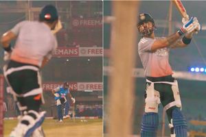 Rohit Sharma flinches at non-striker's end as Virat Kohli hits big sixes to enthrall fans in Ranchi ahead of 2nd ODI; video goes viral SportsTak