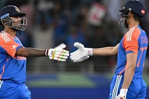 Big News: BCCI announces India's T20I squad for South Africa series, suspense over Shubman Gill, Hardik Pandya ends SportsTak