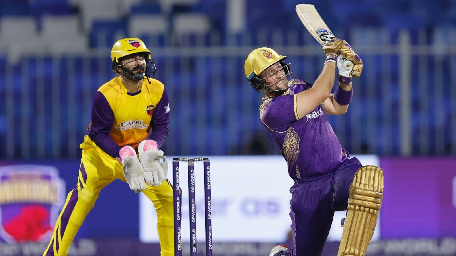 Released by RCB, Liam Livingstone hits 5 sixes off final over with Dinesh Karthik behind stumps, leads Sunil Narine's Knight Riders to 39-run win in Sharjah Liam Livingstone of Abu Dhabi Knight Riders plays a shot during ILT20 against Sharjah Warriorz.
