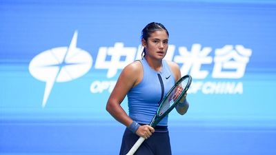 Greg Rusedski claims Emma Raducanu's one mistake post-US open triumph STALLED her progress SportsTak