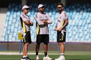 'Hopefully they can...': Gautam Gambhir finally talks about Virat Kohli, Rohit Sharma amidst 2027 ODI World Cup debate SportsTak