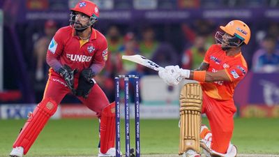 ILT20: Pathum Nissanka’s fiery 67 and James Vince’s calm 50 lead Gulf Giants to a thrilling four-wicket win against Dubai Capitals Pathum Nissanka of Gulf Giants