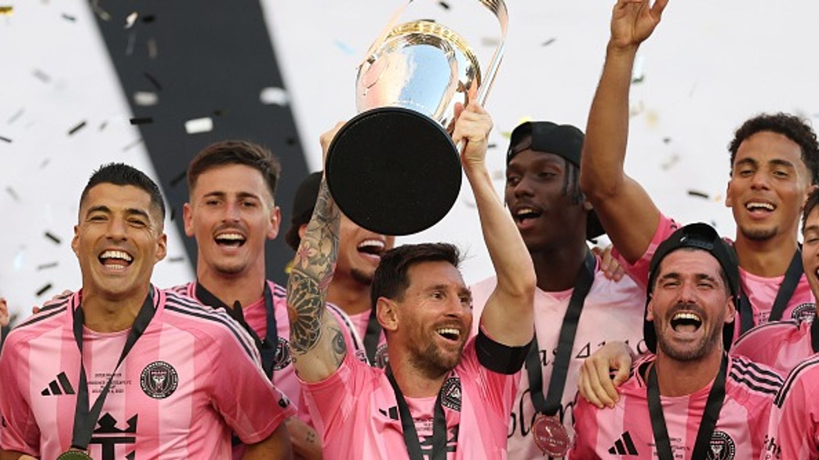 Lionel Messi sends heartfelt message to 2 Inter Miami teammates as he celebrates MLS Cup win Lionel Messi sends heartfelt message to 2 Inter Miami teammates as he celebrates MLS Cup win