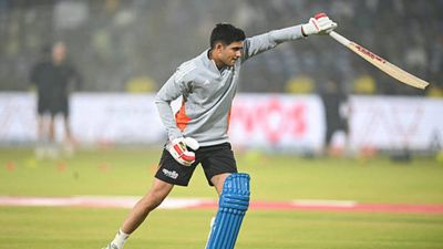 'I had a kind of disc bulge...': Shubman Gill finally opens up on neck injury SportsTak