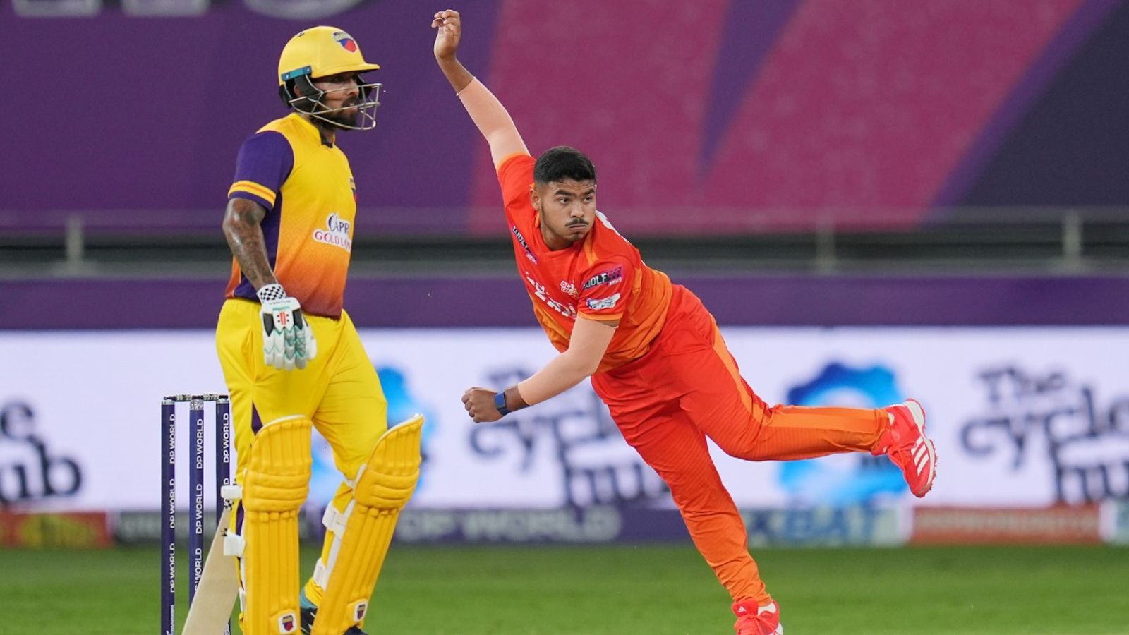 ILT20: 20-year-old UAE spinner leaves Tim David, Kusal Mendis clueless, Gulf Giants beat Sharjah Warriorz by 6 wickets Aayan Khan of Gulf Giants in action.