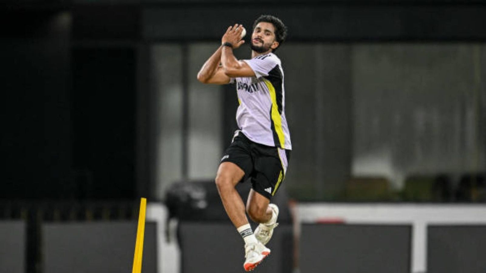 SMAT: Nitish Reddy clinches hat-trick against Madhya Pradesh, sends clear message to selectors after being snubbed for South Africa T20Is India's Nitish Kumar Reddy attends a practice session at the M.A. Chidambaram Stadium in Chennai (via Getty)