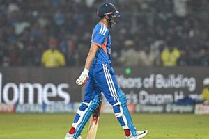 Irfan Pathan fires warning to Shubman Gill after dismal performance vs SA, urges him to improve form before T20 World Cup SportsTak