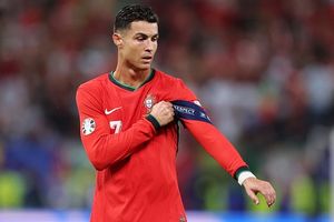 Man United in discussions to sign Euro 2024 star who eclipsed Cristiano Ronaldo’s record, his name is... SportsTak