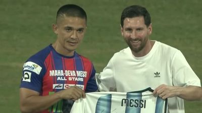 Lionel Messi meets Indian football legend Sunil Chhetri during Mumbai leg of 2025 GOAT Tour SportsTak