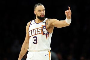 Phoenix Suns injury report: Big concern on Dillon Brooks and Devin Booker's status ahead of game vs Lakers SportsTak