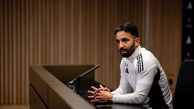 Manchester United line up January move for USMNT midfielder, his name is... SportsTak